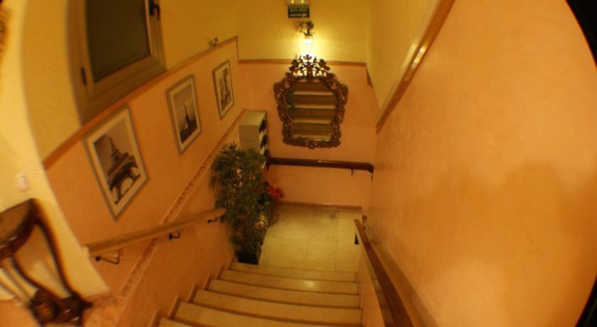โอสตัล ริโอ เด กาสโตร Hotel บาร์เซโลนา ภายนอก รูปภาพ